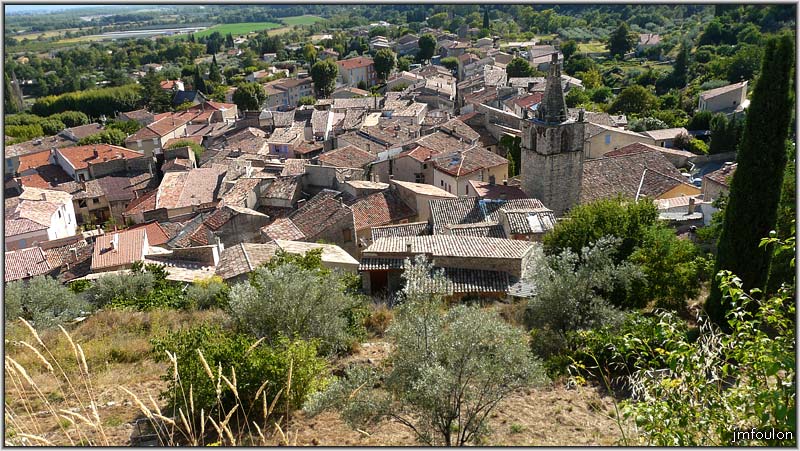 peyruis-vues02web.jpg - Le village depuis les restanques du château