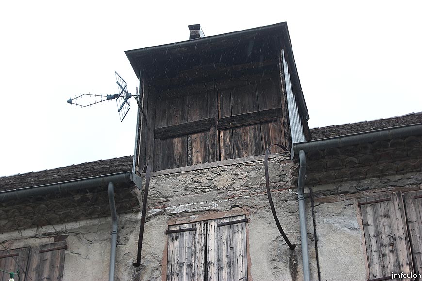 remollon-71web.jpg - Remollon la Bourgade - Fenière sur la D 900b