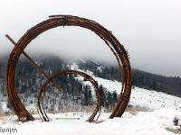 Lure - Station de ski  Sculpture « Observons » oeuvre de Jean-Michel Grès ...