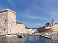 Marseille-Vieux Port - Frioul  Le Fort St Jean et l'église Saint Laurent