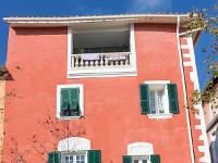 Martigues - L'île  Façade colorée quartier de L'île