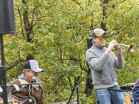 Sacrée Méouge 2025  A l'espace Restauration / Enfance. Duo Jazzual Suspect