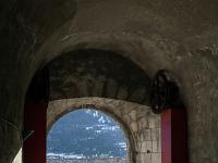 Place forte de Mont Dauphin - XVIIe  Porte d'Embrun vue de l'intérieur