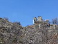 Vestiges du château de Châteauneuf de Chabre - XIIIe  Vue sur le château (Est)