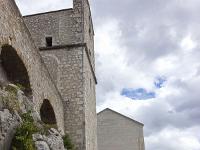 Citadelle de Sisteron  Nous voici arrivés devant la chapelle et au pied du donjon