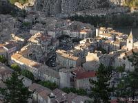 Tour du Molard - 7 septembre 2019  Vue sur la vieille ville de Sisteron depuis le Molard
